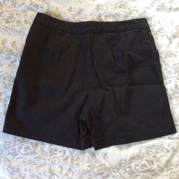 St Johns Bay Black Shorts - Picture 3 of 5